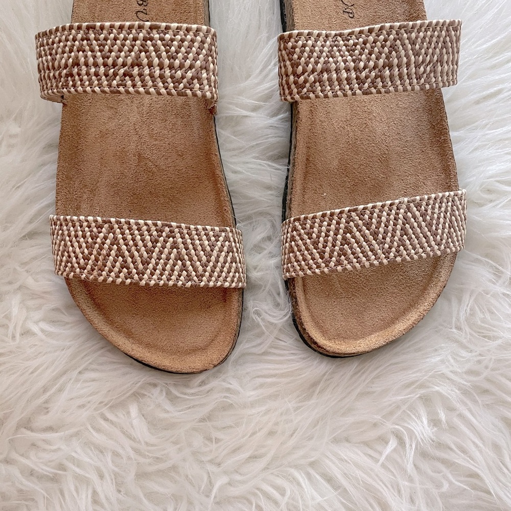 Beige Aztec Tribal Woven Banded Footbed Sandals - Picture 3 of 16